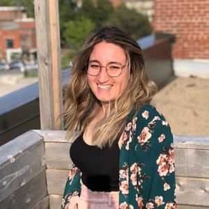 Meet your Posher, Clara